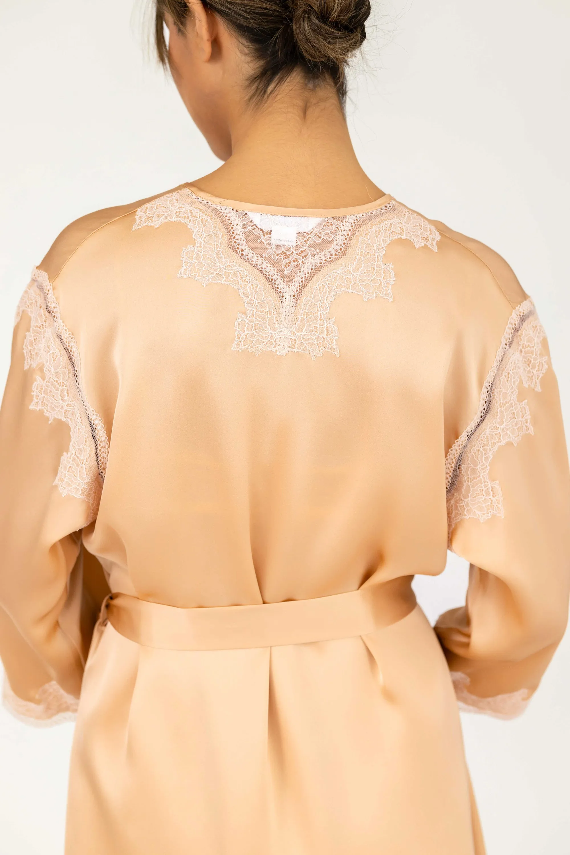 Allegra Soulful Short Silk Robe