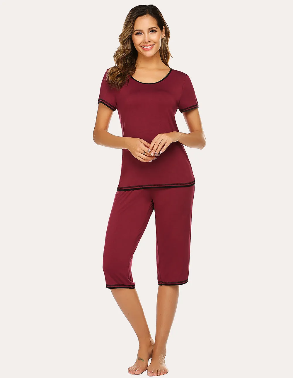 Ekouaer Tops and Capri Pants 2 Piece Pajamas Set (US Only)