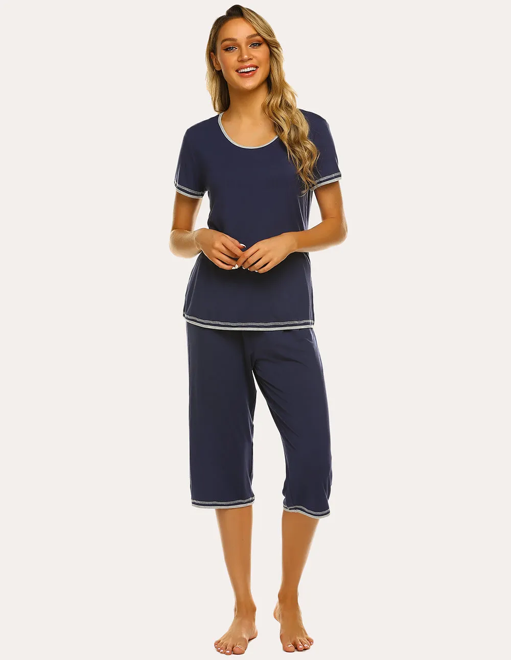 Ekouaer Tops and Capri Pants 2 Piece Pajamas Set (US Only)
