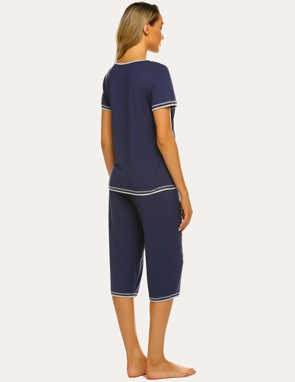 Ekouaer Tops and Capri Pants 2 Piece Pajamas Set (US Only)