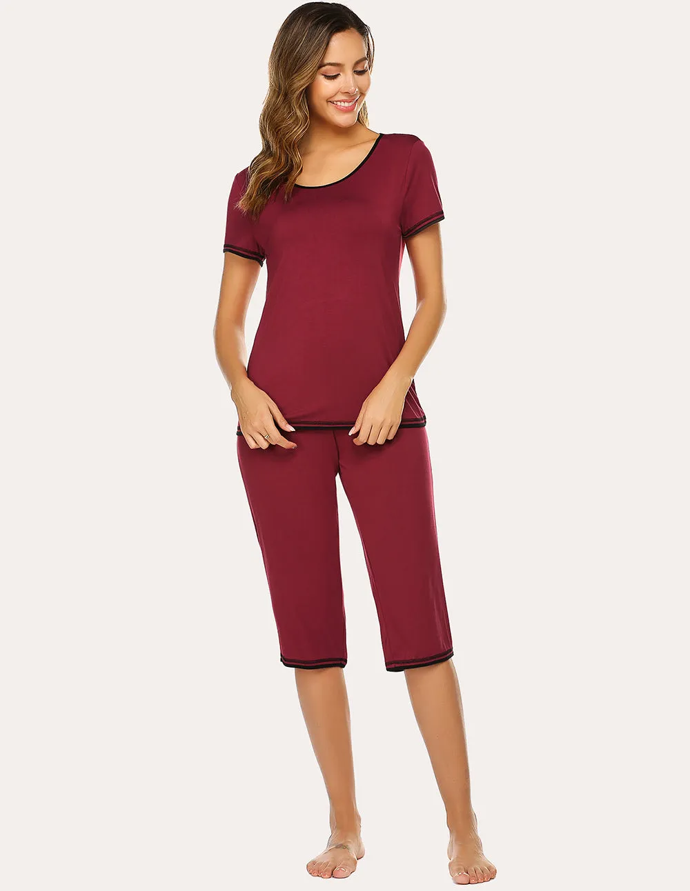Ekouaer Tops and Capri Pants 2 Piece Pajamas Set (US Only)
