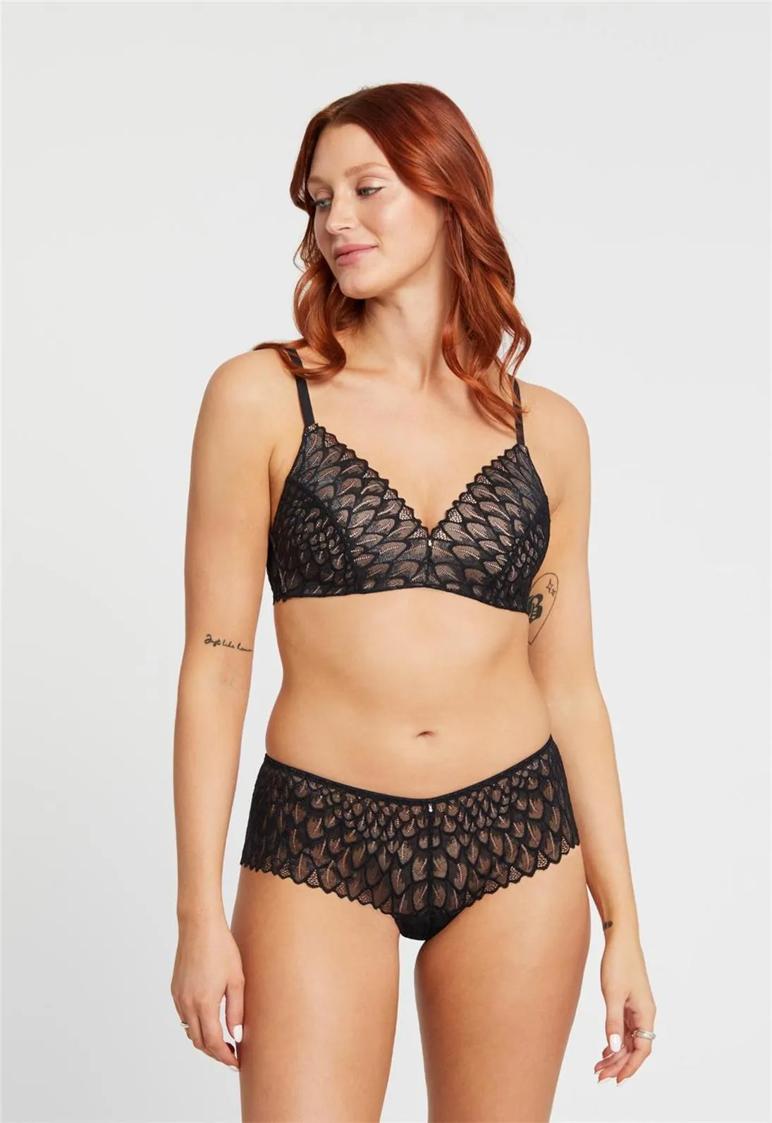 Lacy Wire-Free Bra
