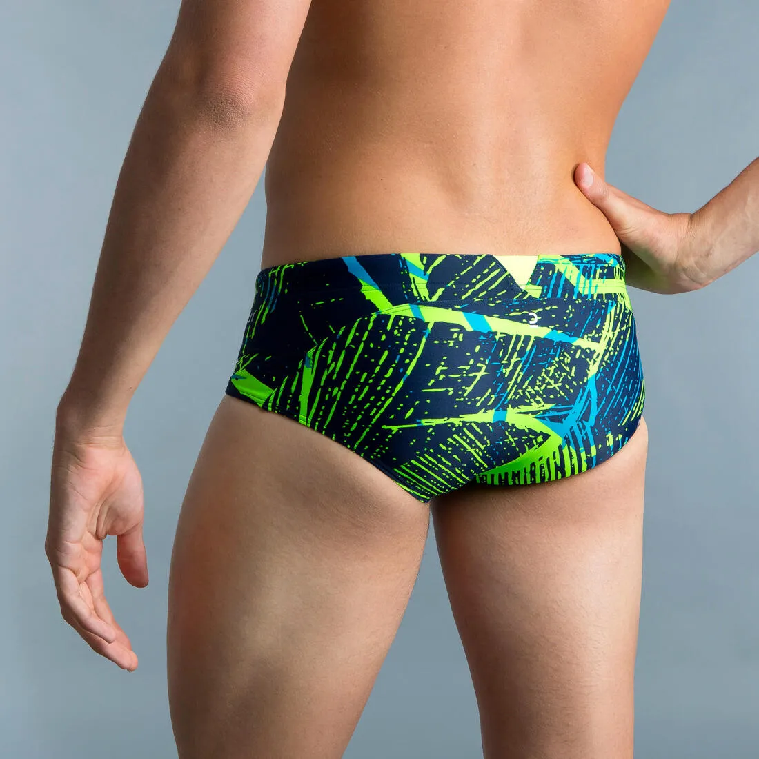 Men’s swimming square-cut trunks 900 koli green