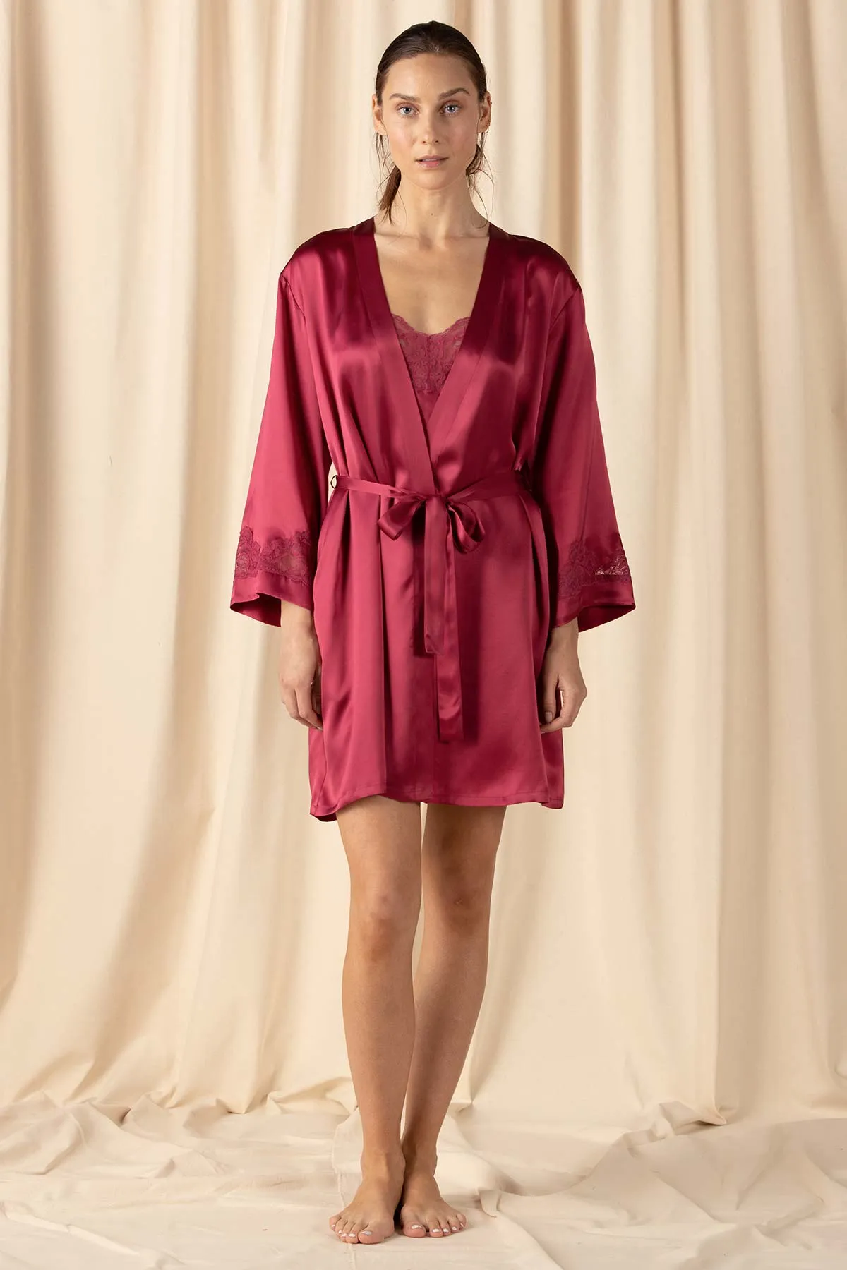 Morgan Iconic Short Silk Robe
