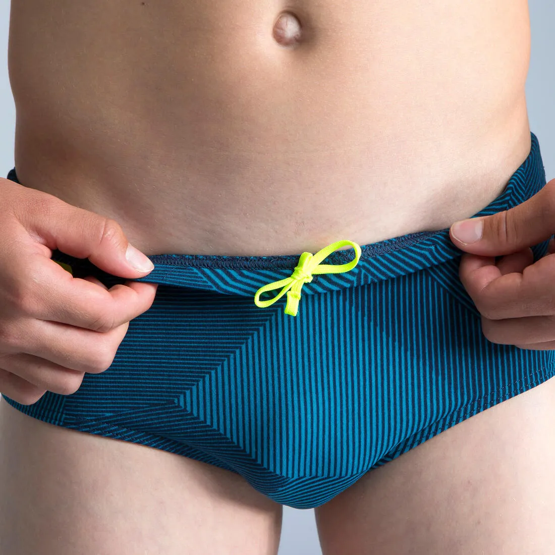 SWIMMING TRUNKS SQUARE-CUT BRIEFS 900 LINES BLUE
