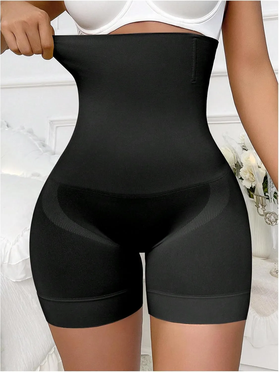 WDIRARA Women's High Waisted Shapewear Shorts Body Shaper Tummy Control Shapewear
