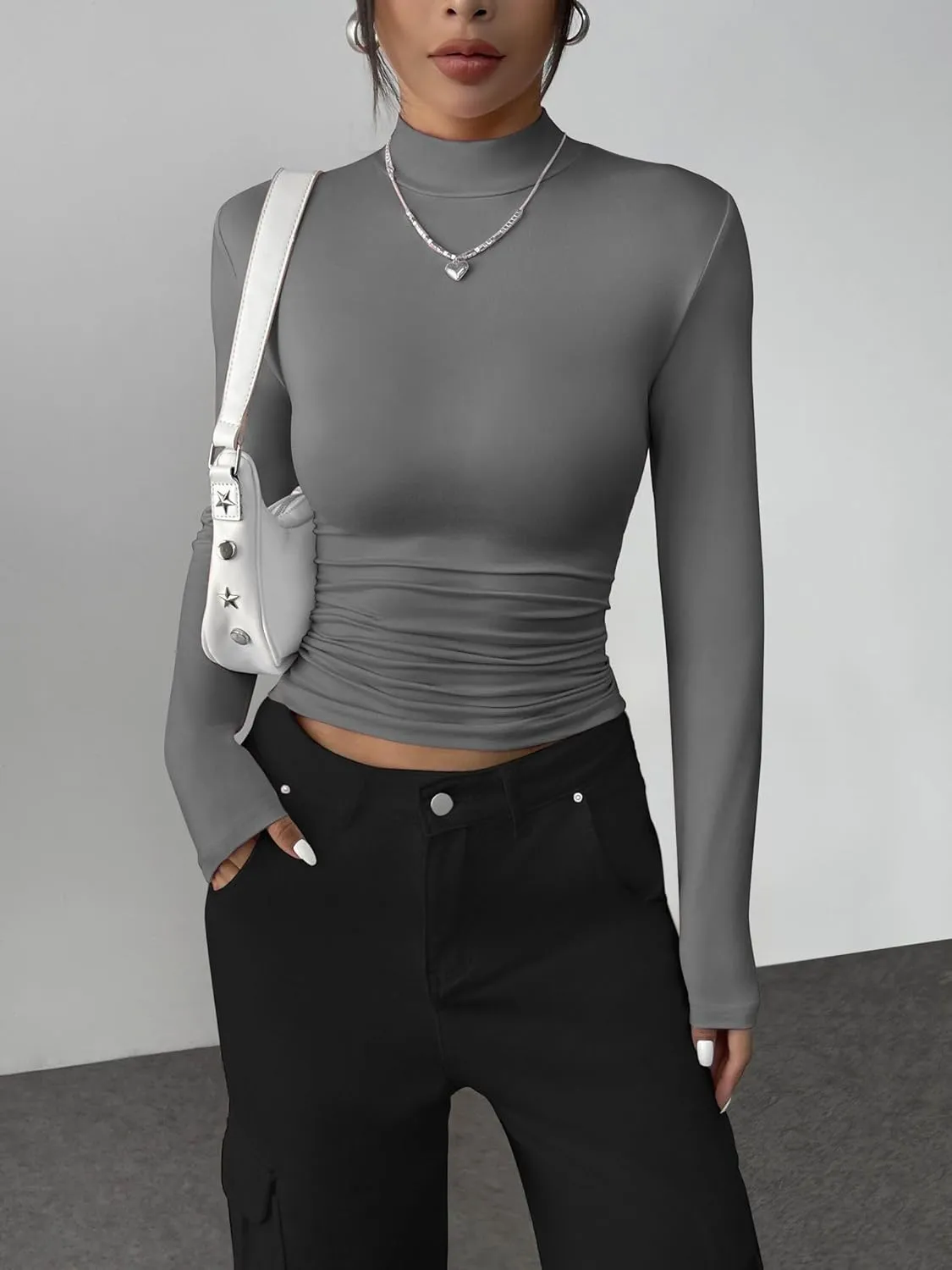Zeagoo Womens Long Sleeve Shirts Mock Neck Basic Slim Fitted Tops Lightweight Stretch Base Layer T-Shirt